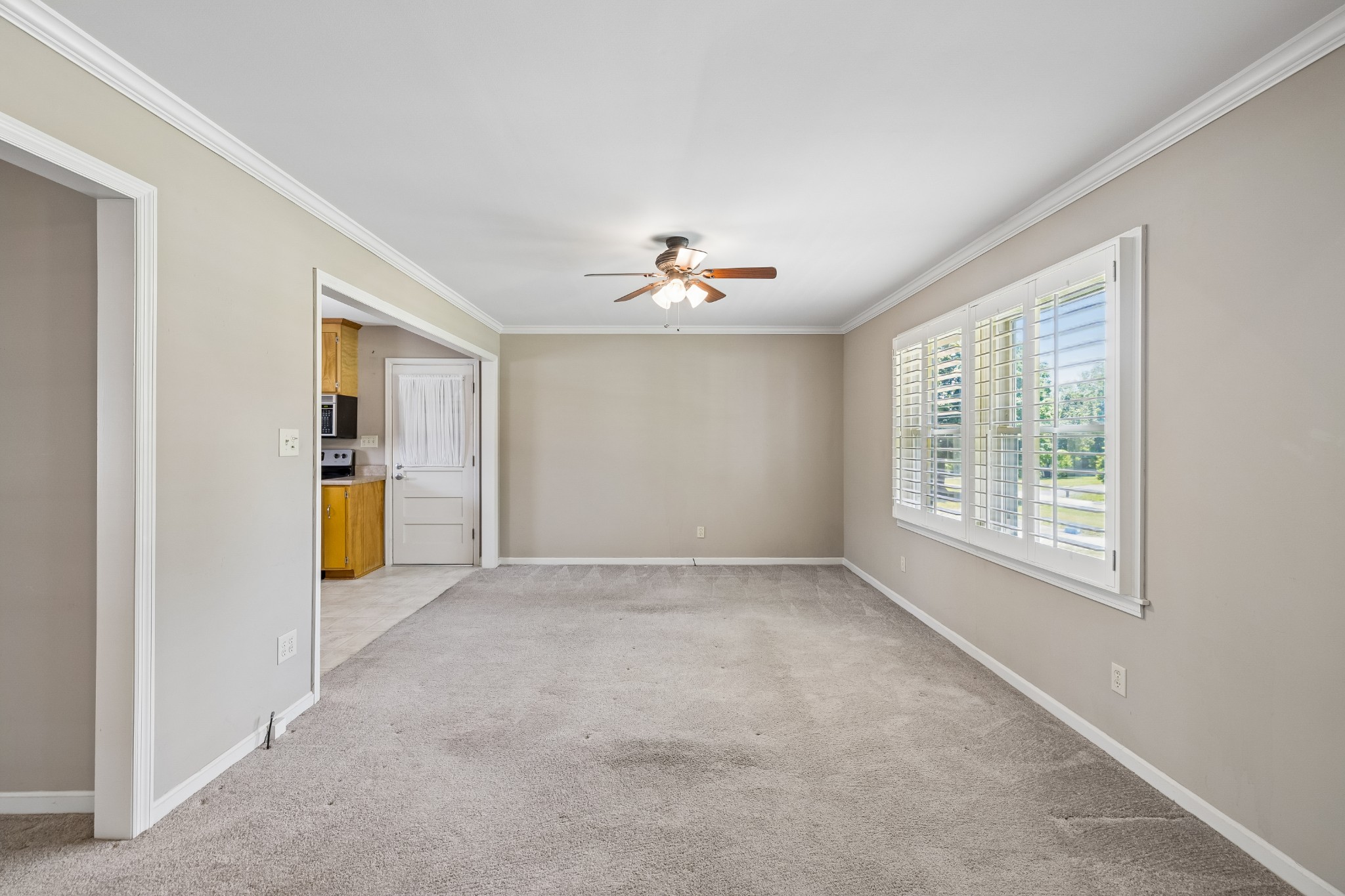 300 Woods Drive Columbia TN 38401