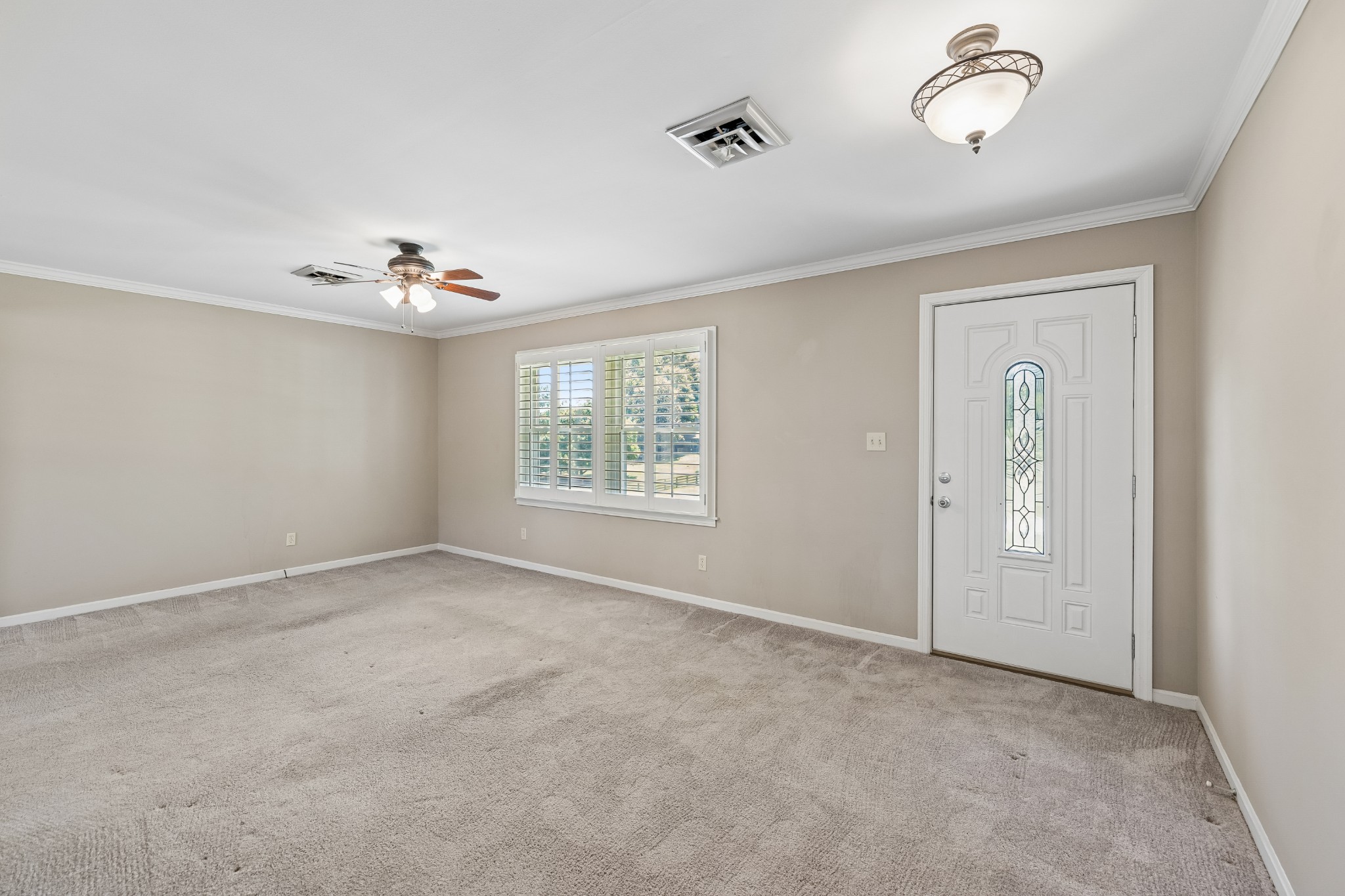 300 Woods Drive Columbia TN 38401