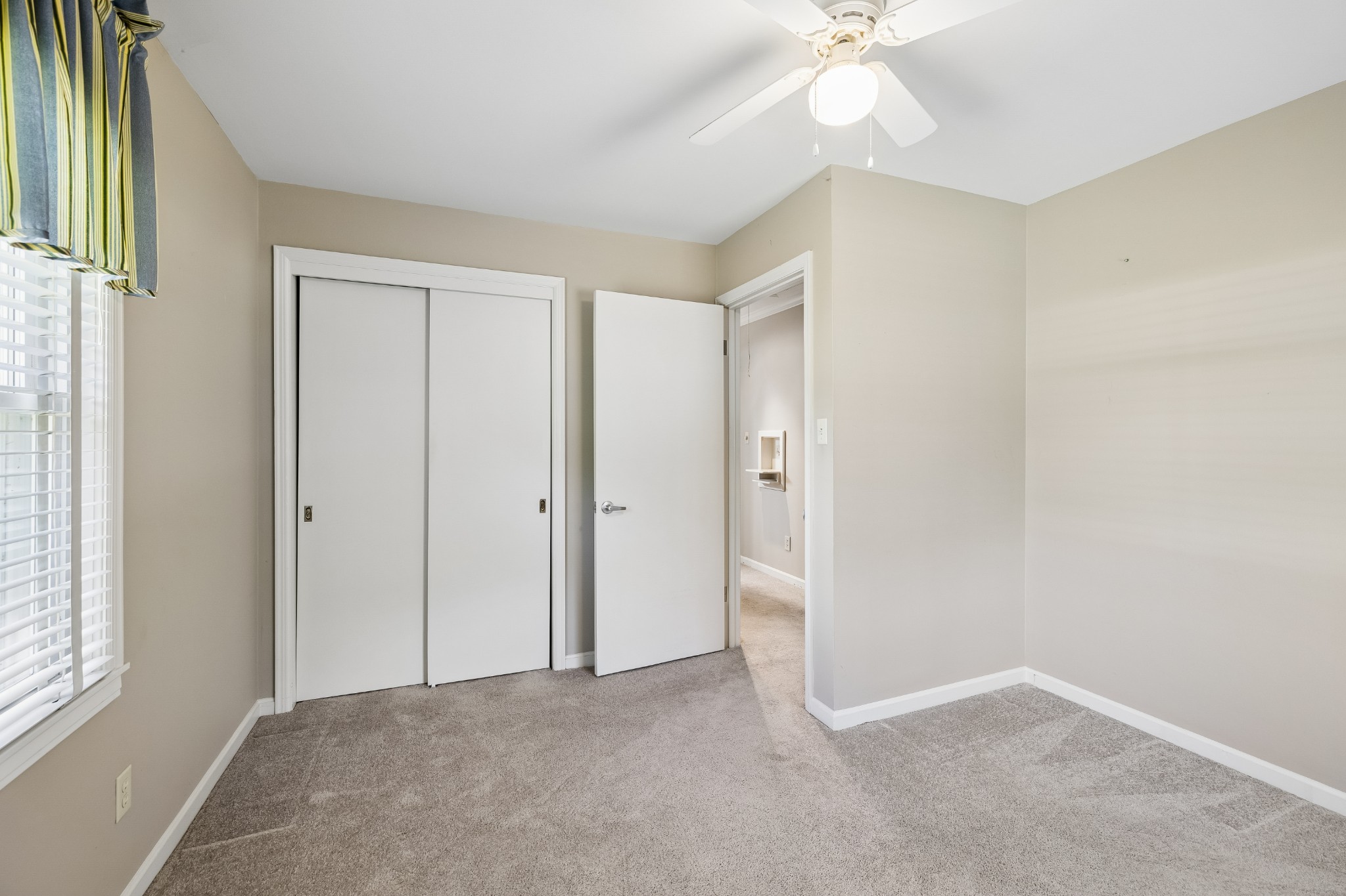 300 Woods Drive Columbia TN 38401
