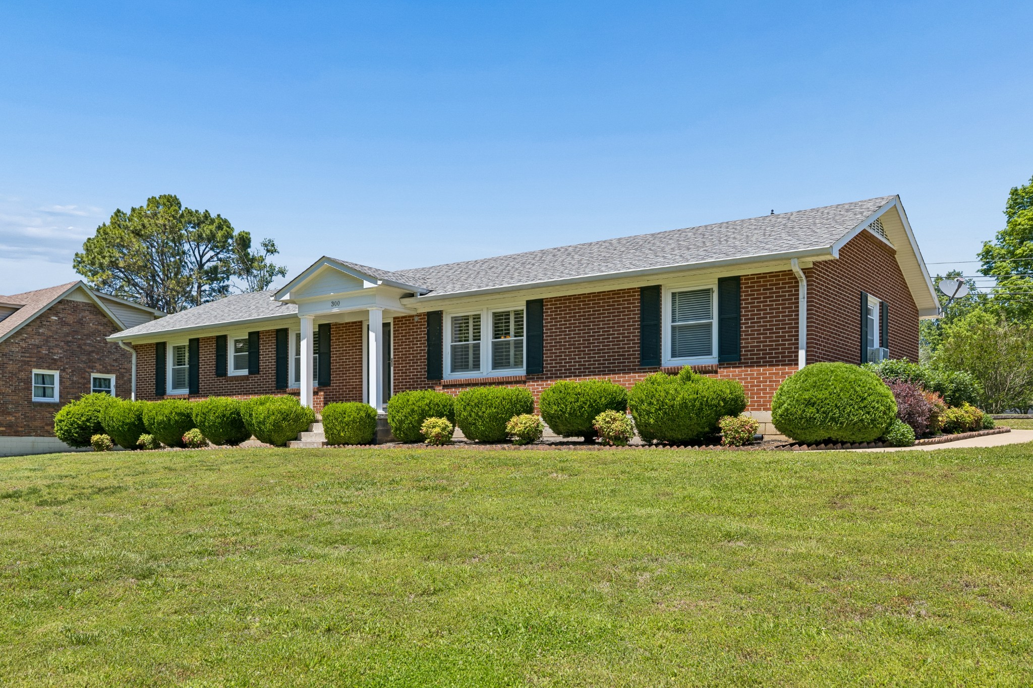 300 Woods Drive Columbia TN 38401