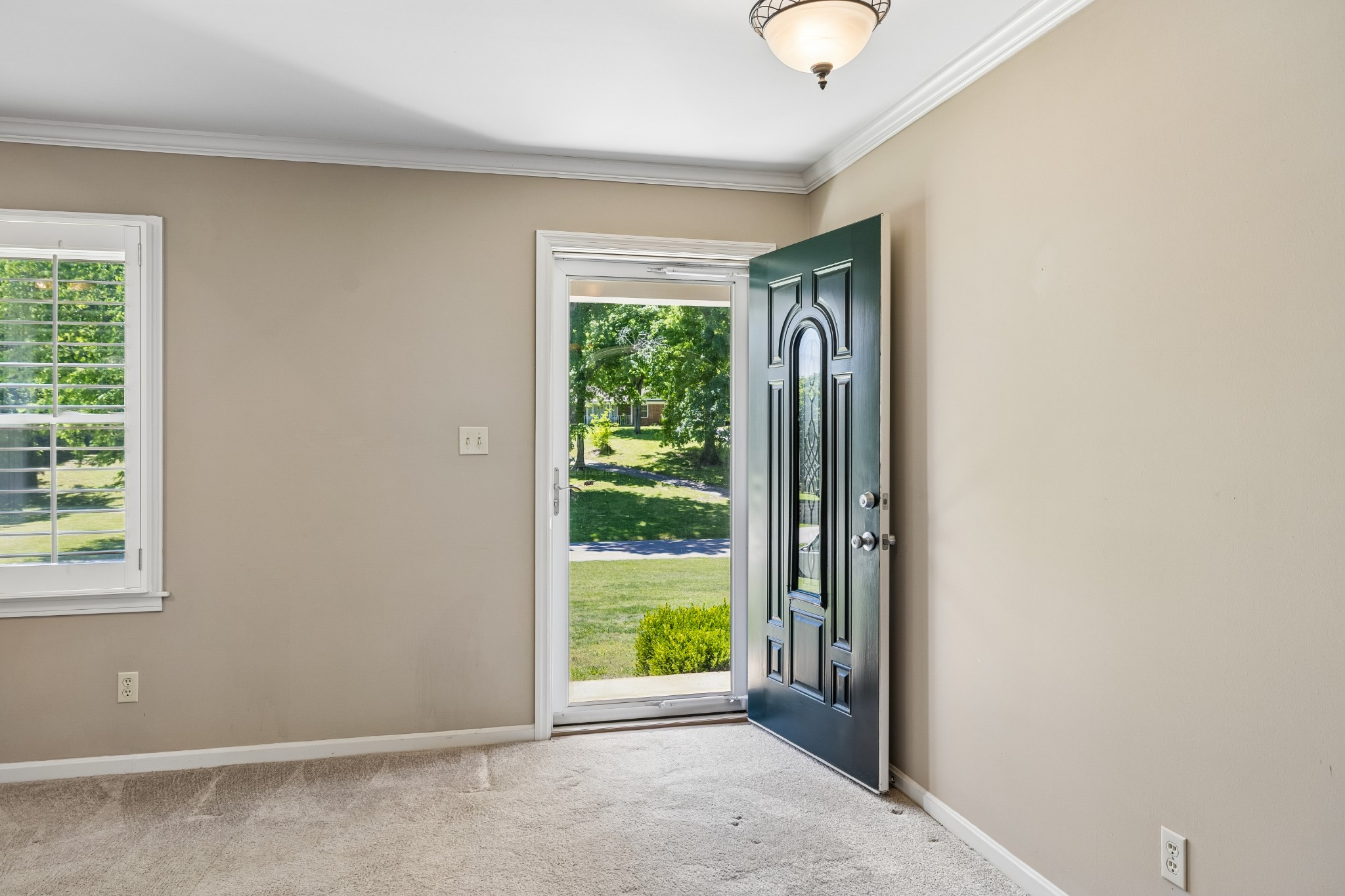 300 Woods Drive Columbia TN 38401