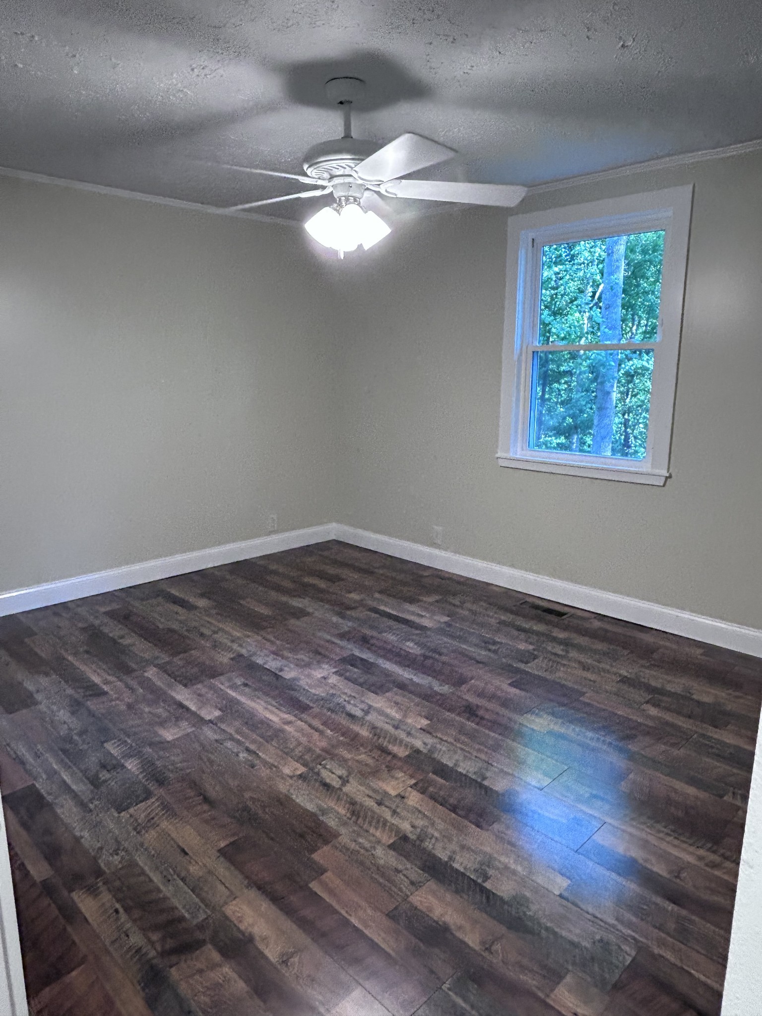 726 Cherrywood Court Ashland City TN 37015
