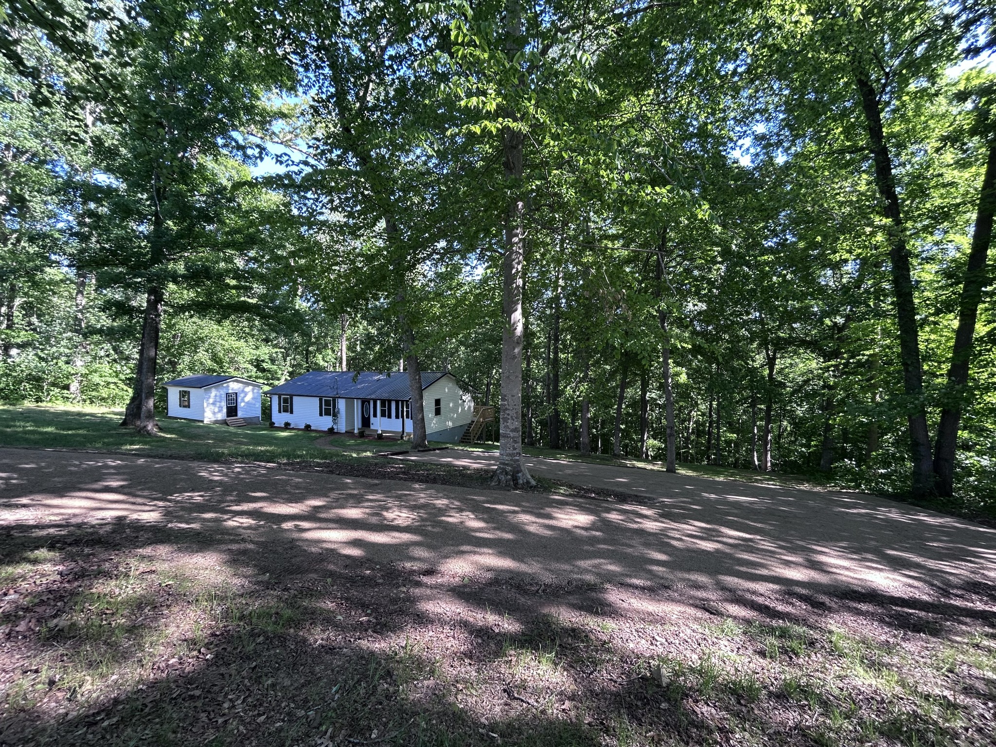 726 Cherrywood Court Ashland City TN 37015