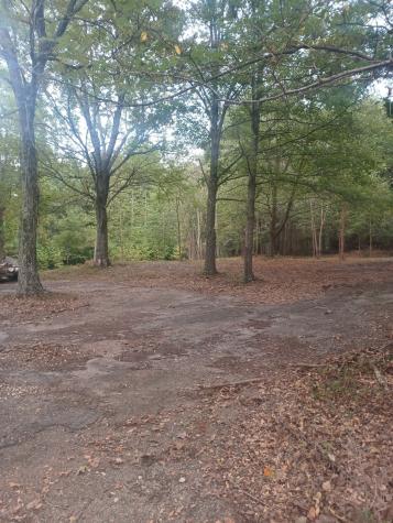 567 Rawls Road Paris TN 38242