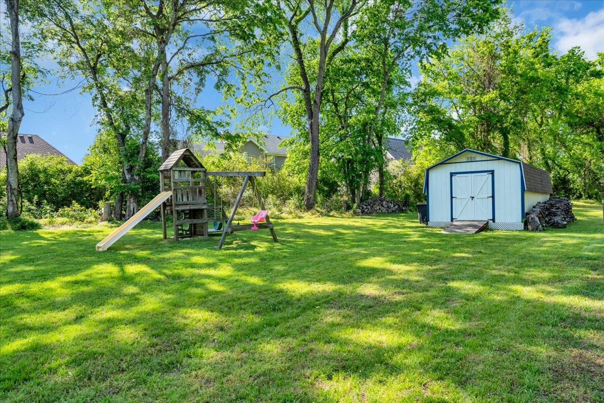 2704 Cash Court Thompsons Station TN 37179
