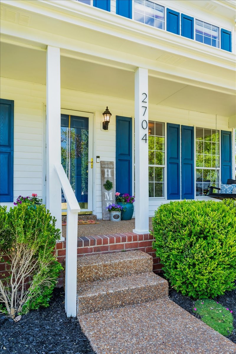 2704 Cash Court Thompsons Station TN 37179