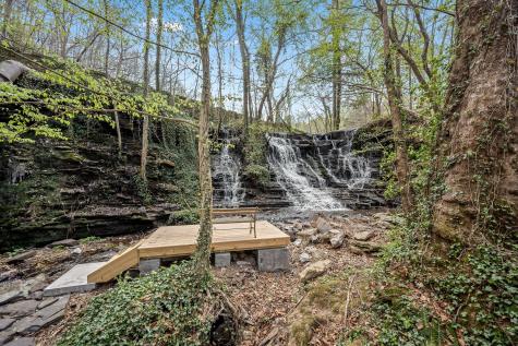 1195 Shipman Creek Road Wartrace TN 37183