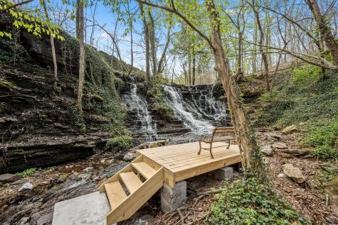 1195 Shipman Creek Road Wartrace TN 37183
