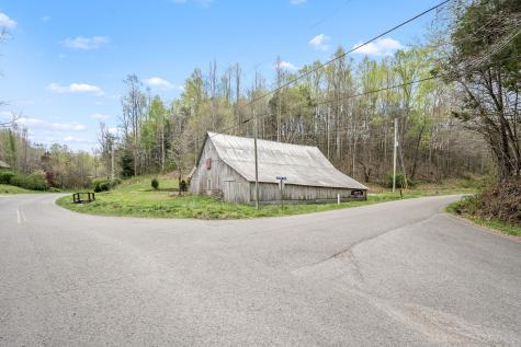 1195 Shipman Creek Road Wartrace TN 37183