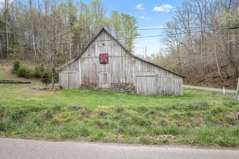 1195 Shipman Creek Road Wartrace TN 37183