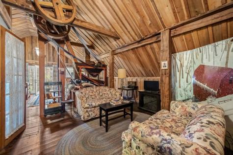 1195 Shipman Creek Road Wartrace TN 37183