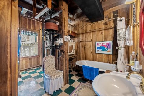 1195 Shipman Creek Road Wartrace TN 37183
