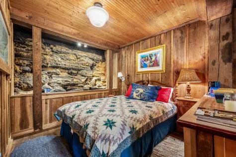 1195 Shipman Creek Road Wartrace TN 37183