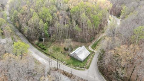 1195 Shipman Creek Road Wartrace TN 37183
