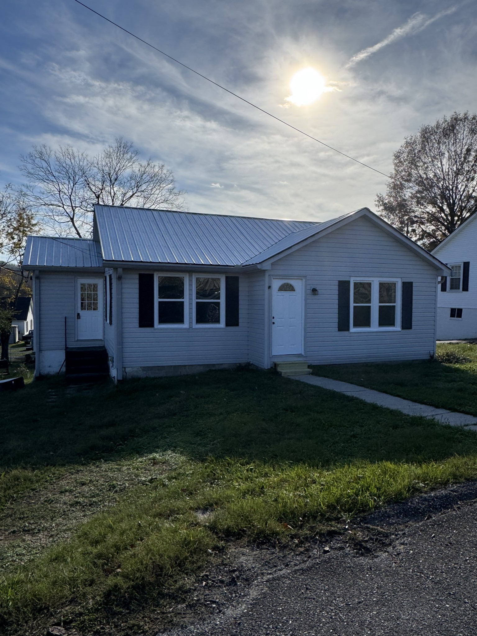 322 Ward Ave, E Carthage TN 37030