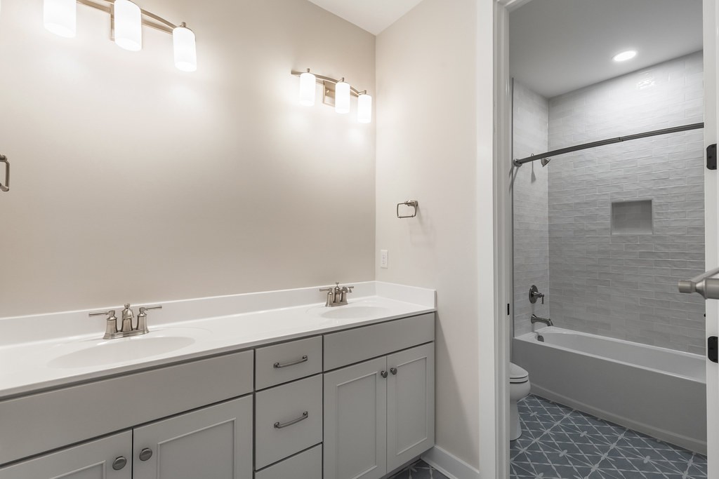 353 Reddenwood Road Hendersonville TN 37075