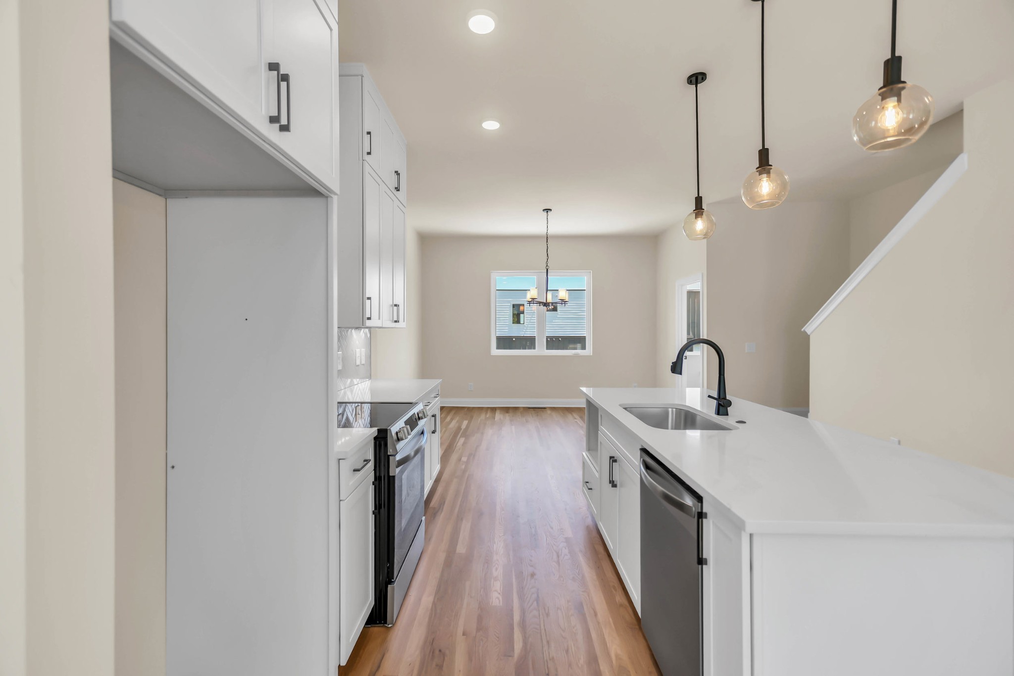 2126 Goodrich Avenue Nashville TN 37218
