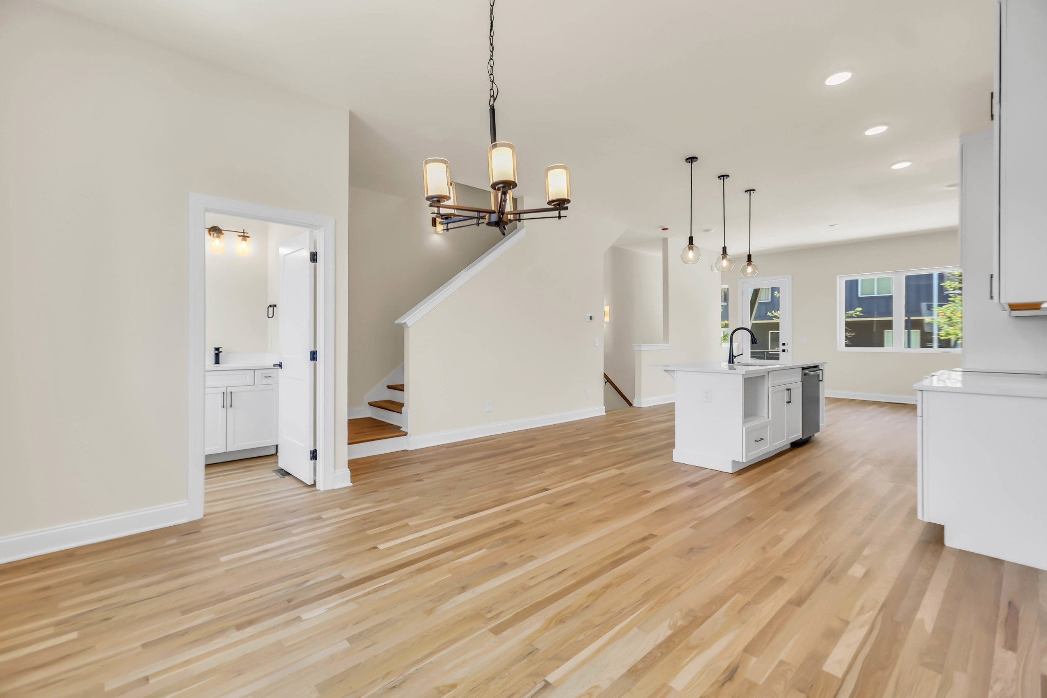 2126 Goodrich Avenue Nashville TN 37218