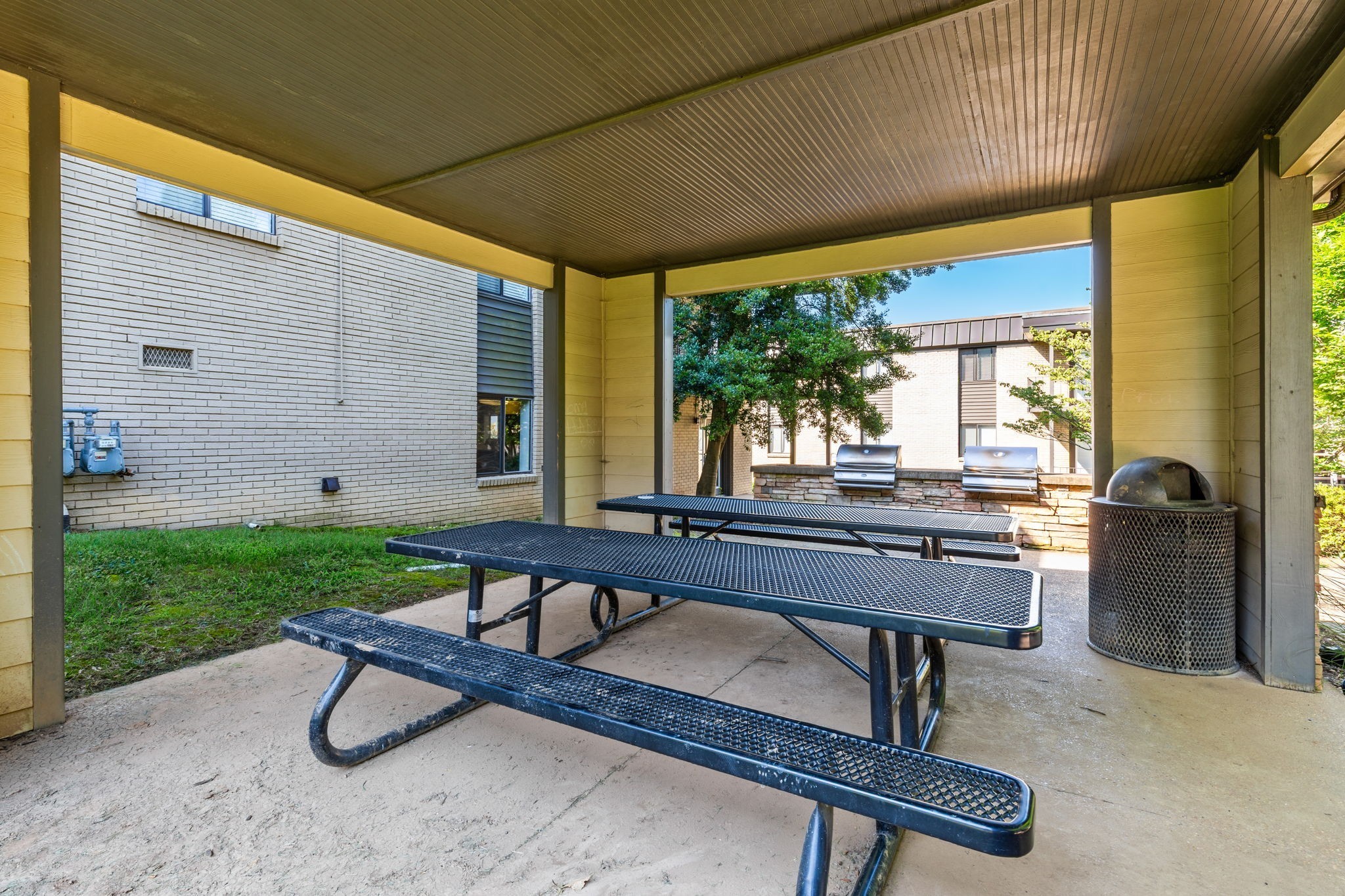 6680 Charlotte Pike Nashville TN 37209