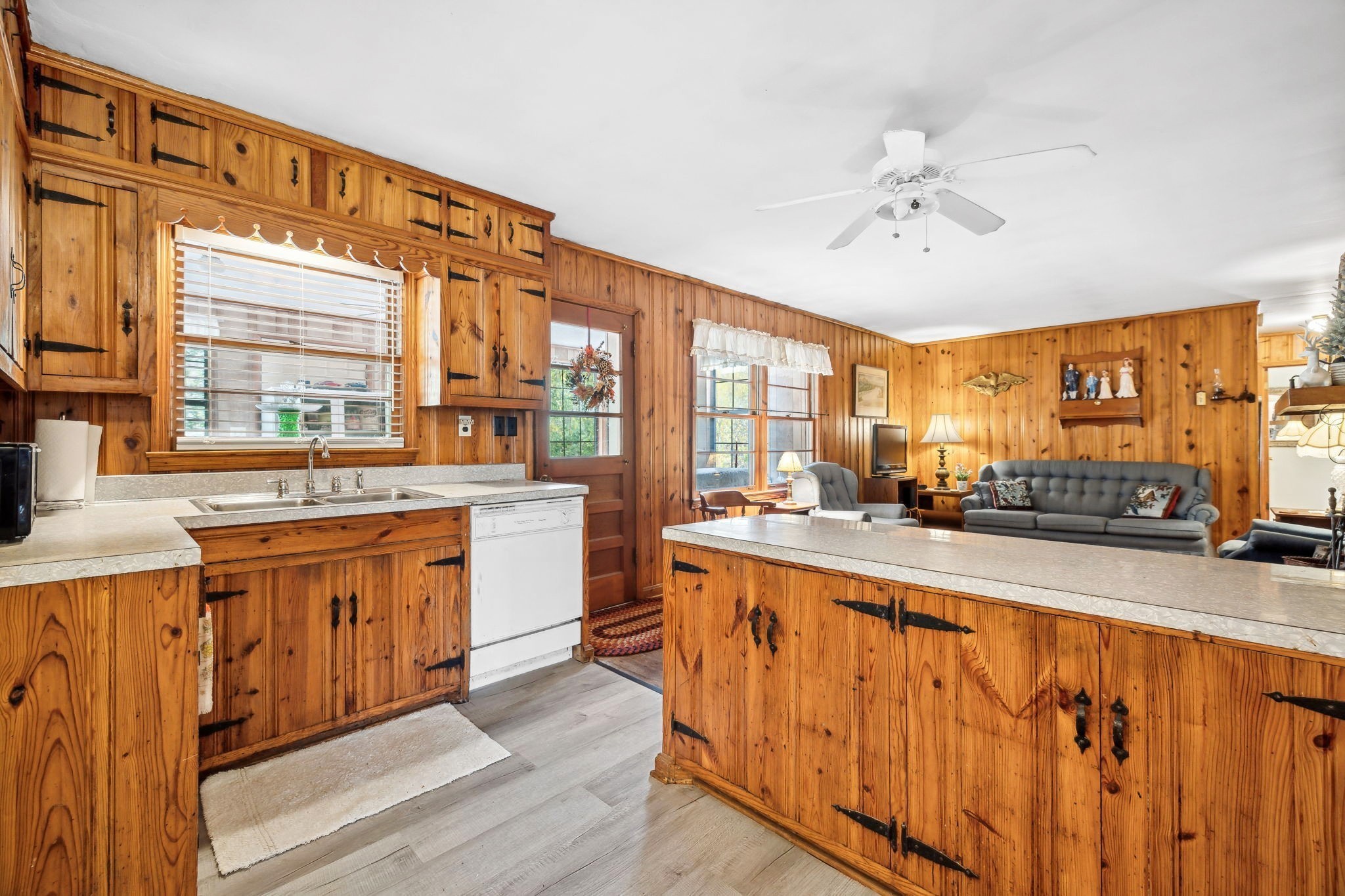 404 Van Hook Drive Ashland City TN 37015