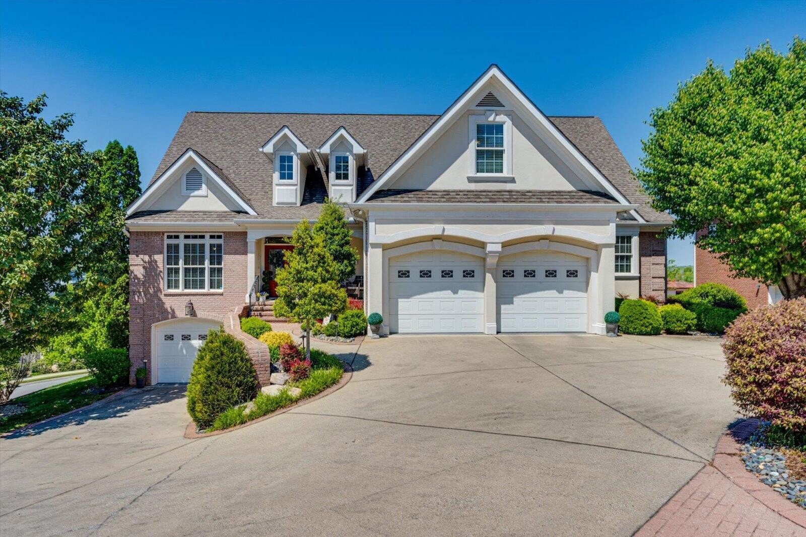 4448 Sailmaker Circle Chattanooga TN 37416