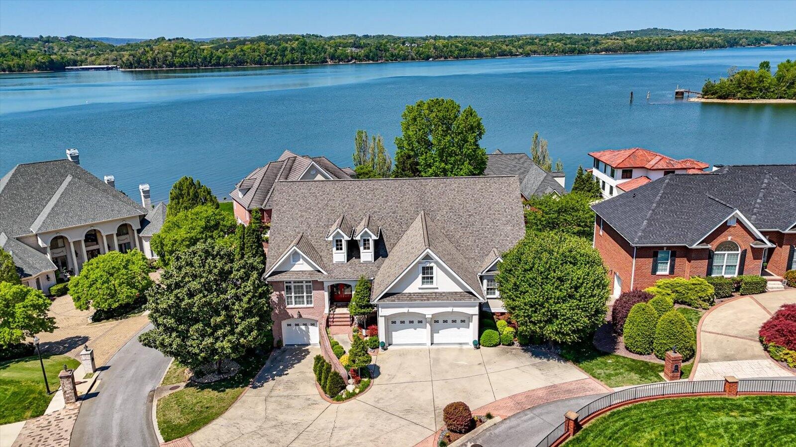 4448 Sailmaker Circle Chattanooga TN 37416