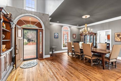 126 N Country Club Drive Hendersonville TN 37075