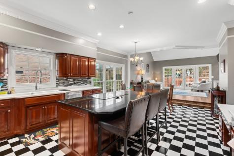 126 N Country Club Drive Hendersonville TN 37075
