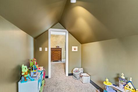 126 N Country Club Drive Hendersonville TN 37075