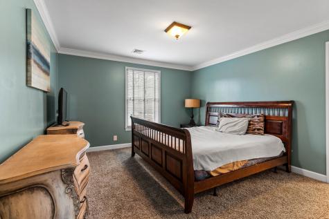 126 N Country Club Drive Hendersonville TN 37075