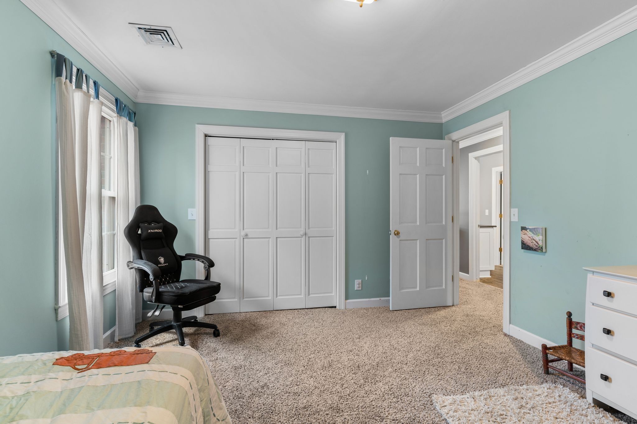 126 N Country Club Drive Hendersonville TN 37075