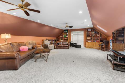 126 N Country Club Drive Hendersonville TN 37075