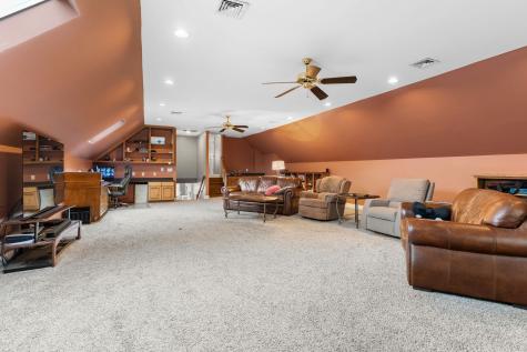 126 N Country Club Drive Hendersonville TN 37075