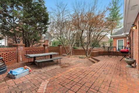 126 N Country Club Drive Hendersonville TN 37075