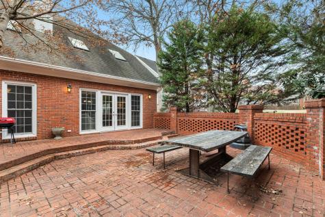 126 N Country Club Drive Hendersonville TN 37075