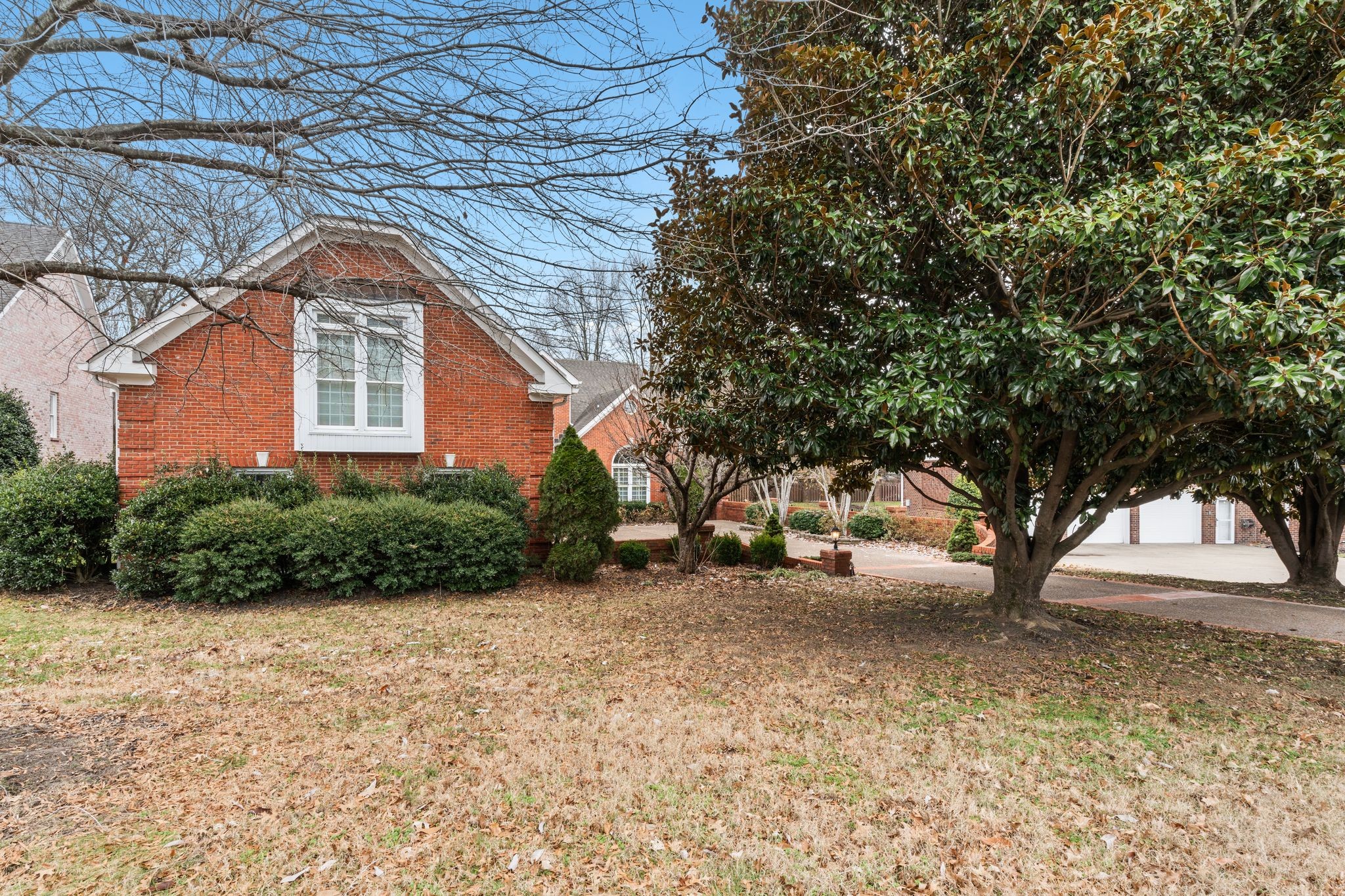 126 N Country Club Drive Hendersonville TN 37075