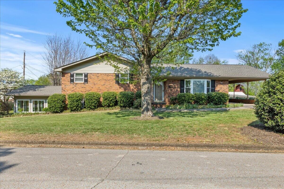 610 Hudson Street Athens TN 37303