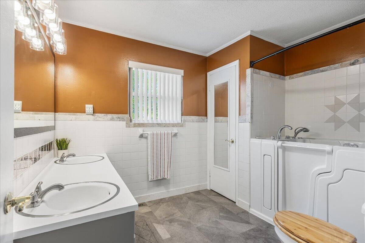 610 Hudson Street Athens TN 37303