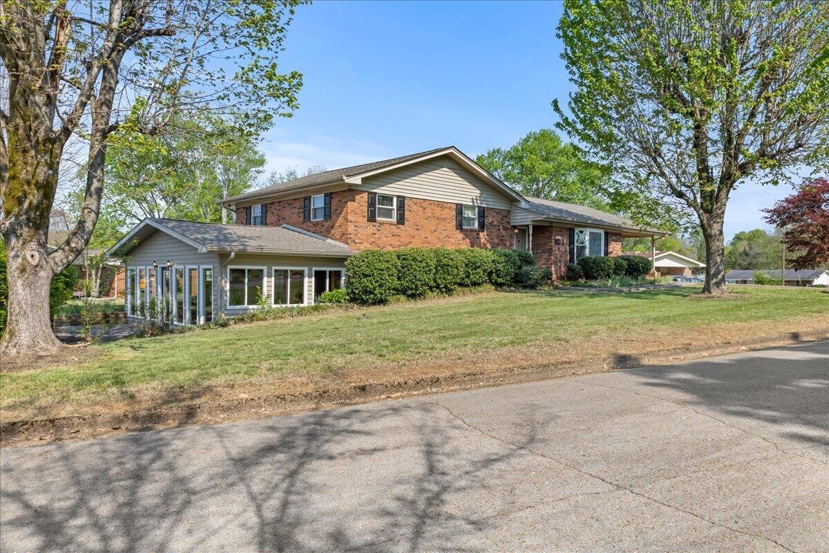610 Hudson Street Athens TN 37303