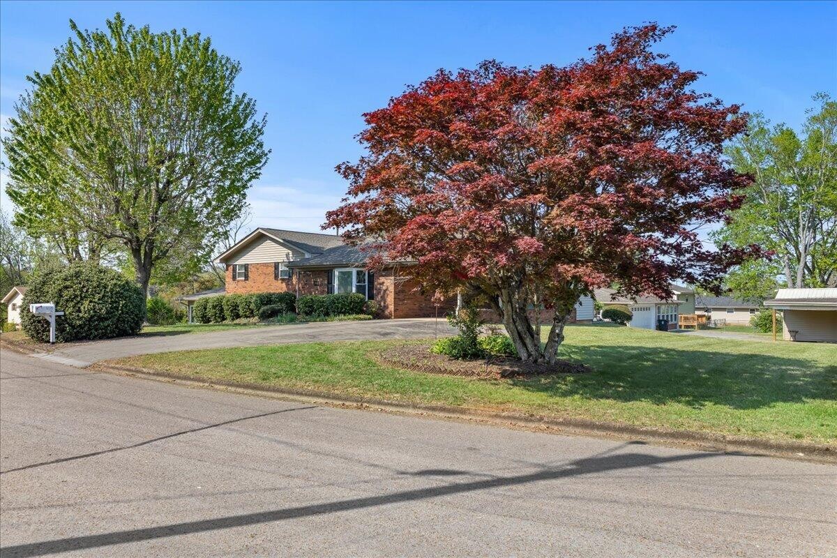 610 Hudson Street Athens TN 37303