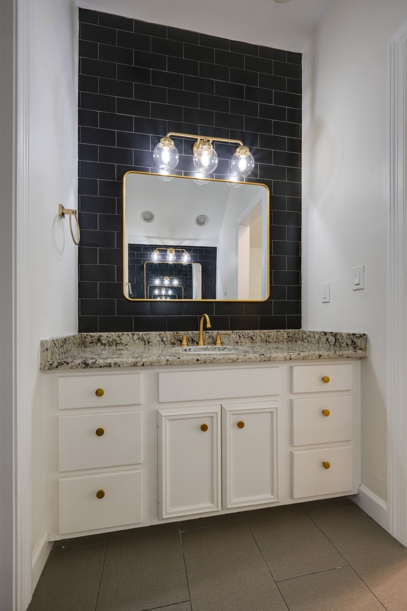 159 N Berwick Lane Franklin TN 37069