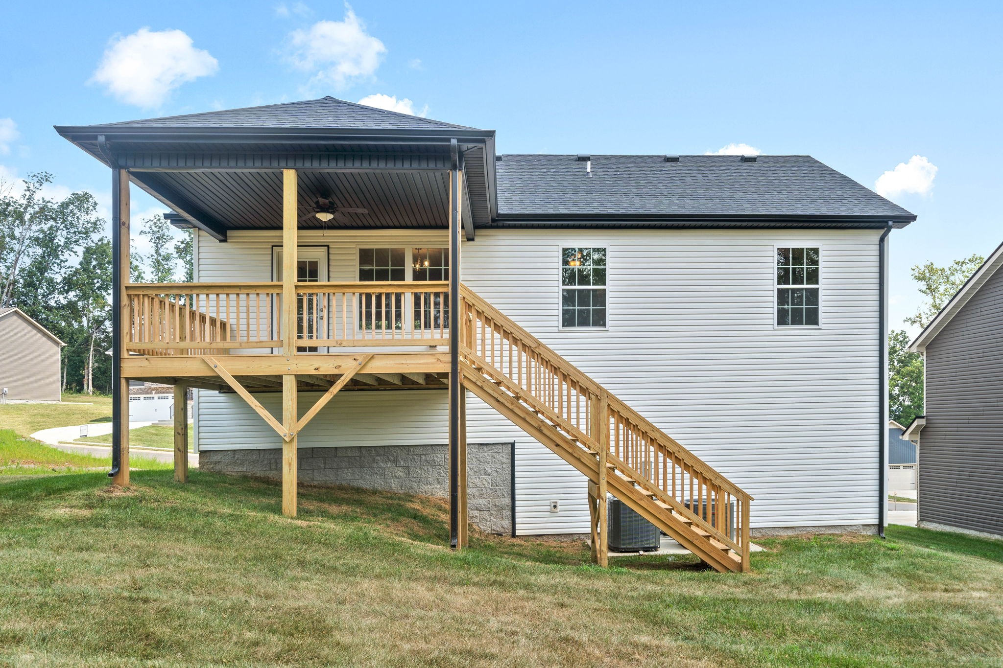 23 Cardinal Creek Clarksville TN 37042