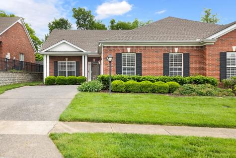 136 Kenton Loop Hendersonville TN 37075