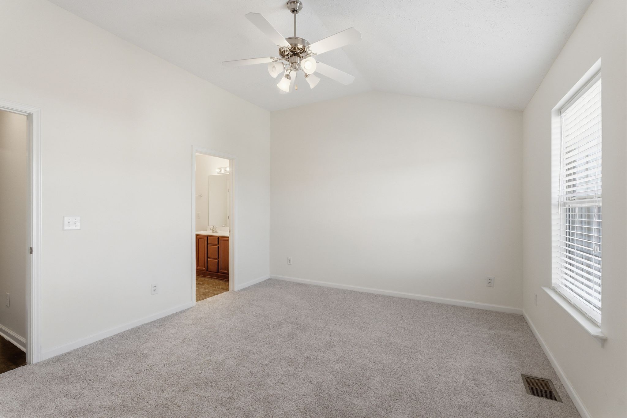 5170 Hickory Hollow Parkway Antioch TN 37013