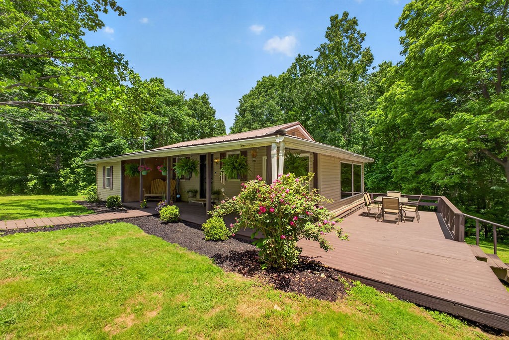 4976 Ridgetop Road Hampshire TN 38461