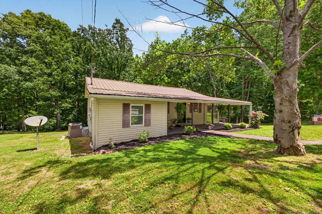 4976 Ridgetop Road Hampshire TN 38461