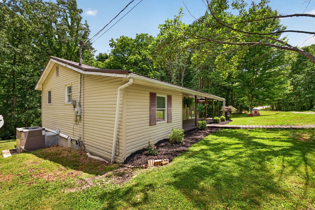 4976 Ridgetop Road Hampshire TN 38461