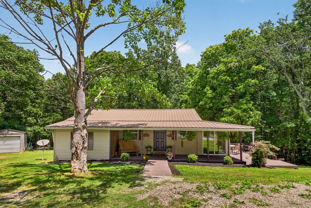 4976 Ridgetop Road Hampshire TN 38461
