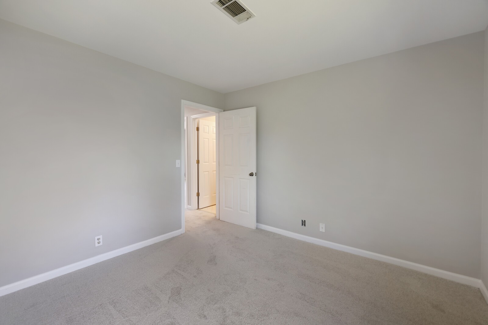 222 Westfield Drive Nashville TN 37221