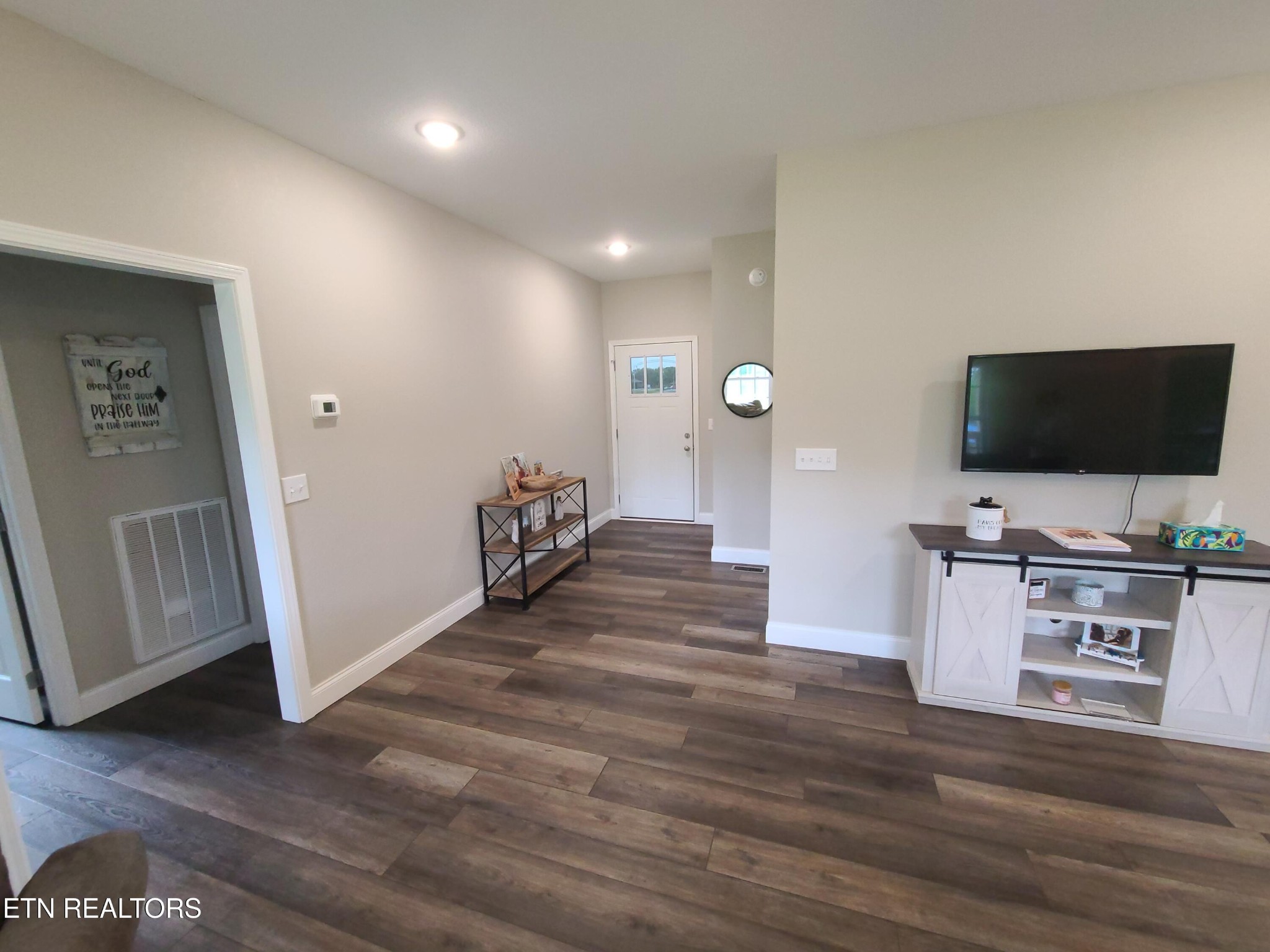 106 Maca Ridge Circle Clarkrange TN 38553